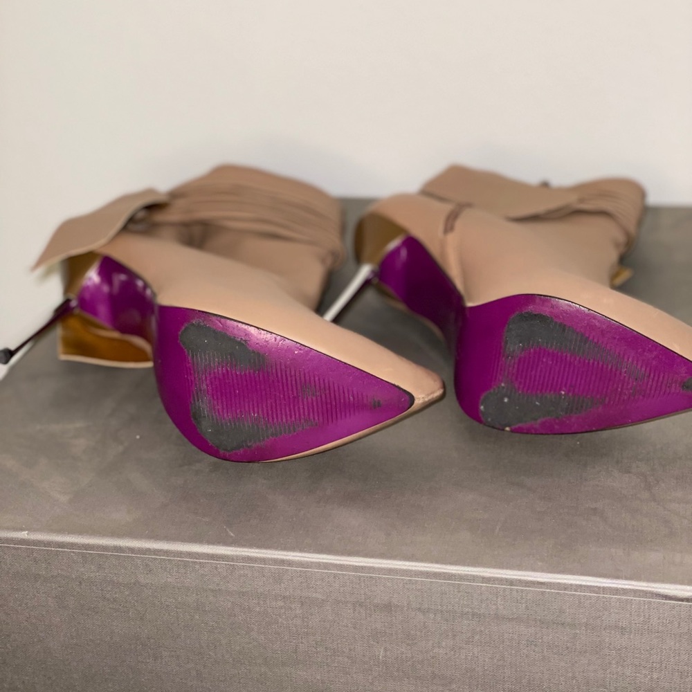 Beige leather heeled booties by Sergio Zelcer - Picture 6 of 7
